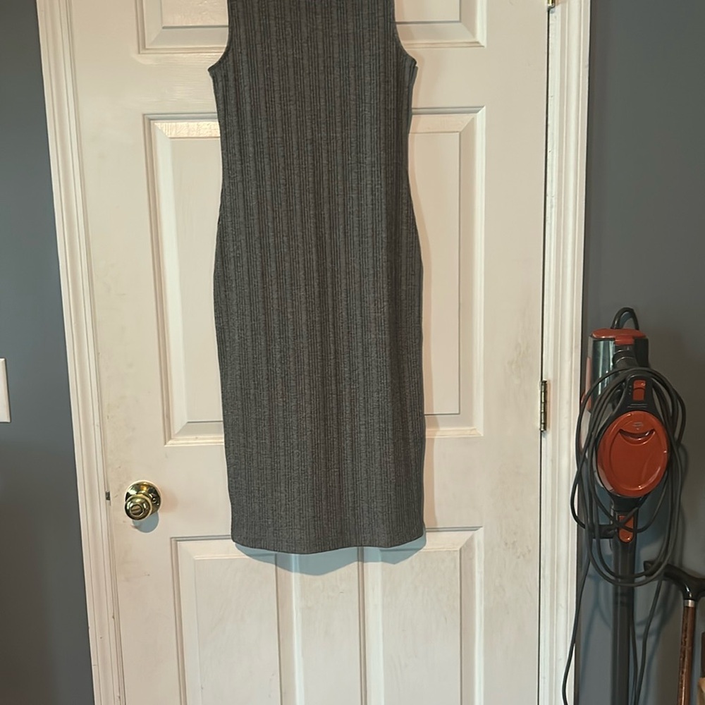 Nine West Gray Ribbed Sheath Midi Dress